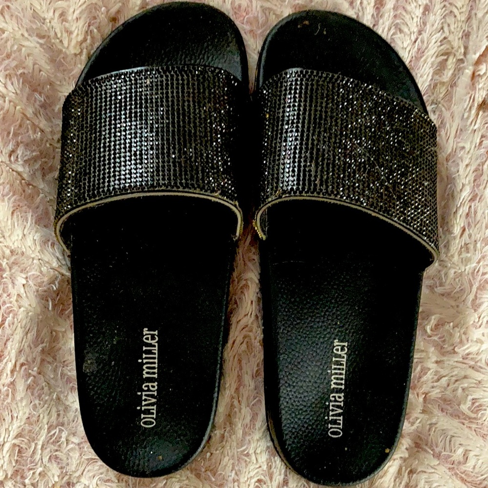 Olivia Miller sandals, size 8, color black